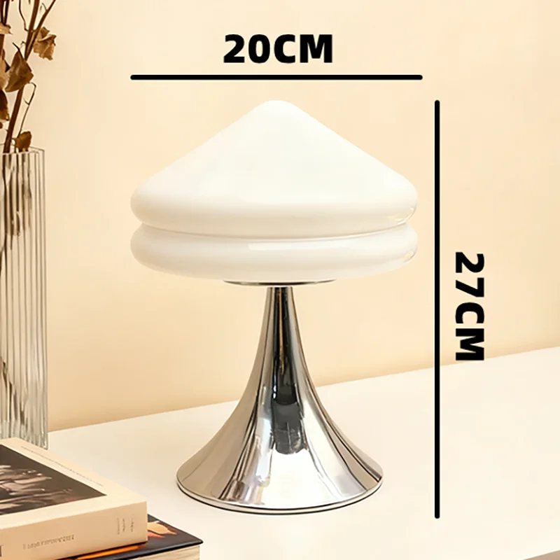 Pointed Hamburg Table Lamp Metal Horn Base Nordic Style Bedroom Bedside Table Lamp Modern Home Decorative Lamp
