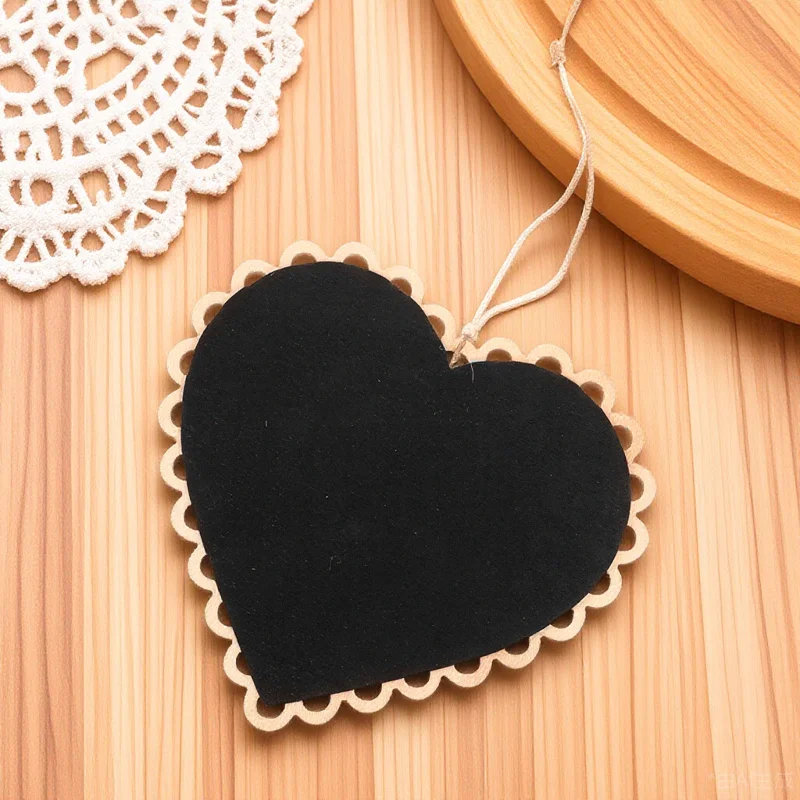 Tableau noir en bois en forme de cœur suspendu, Mini tableau d'affichage, décoration murale, numéro de Table, signe de Menu, tableau noir suspendu