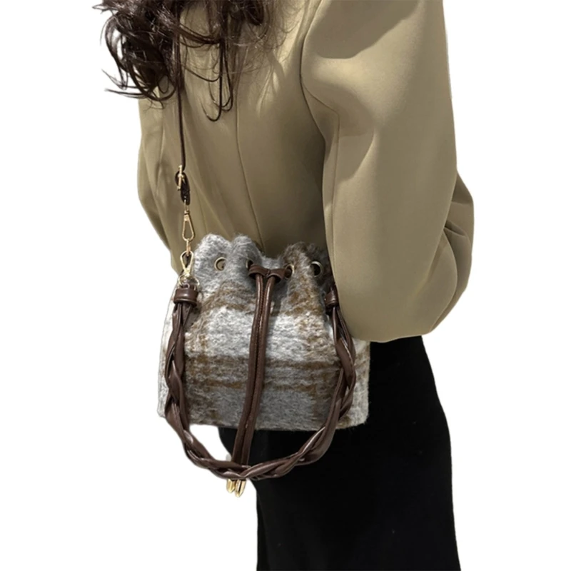 Women Bucket Shoulder Bag Korean Bag Autumn Winter Crossbody Bag