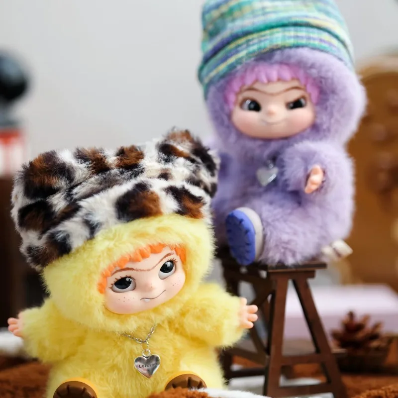 

Genuine Wakuku Hairy Tide Fun Party Series Blind Box Toys Anime Action Figure Cute Doll Hanging Charm vinly Doll Girls Gift