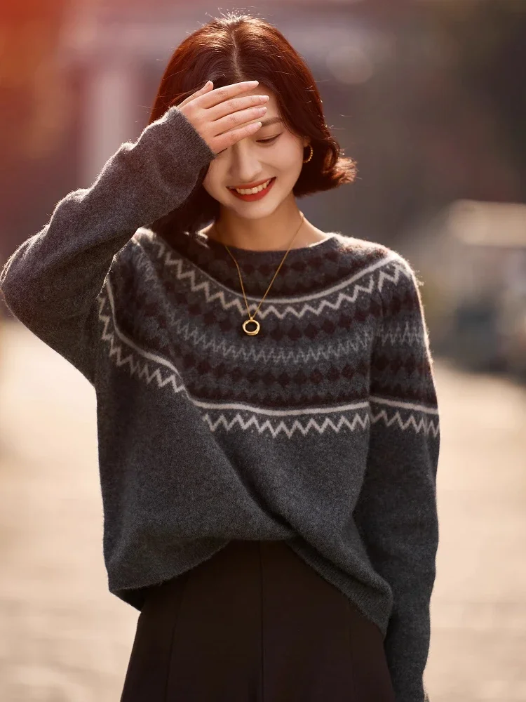 

Retro Women's Diamond Grid Knitted Sweater Round Neck Pullover Loose Fit Warm Autumn Winter Thickening Leisure Sweater