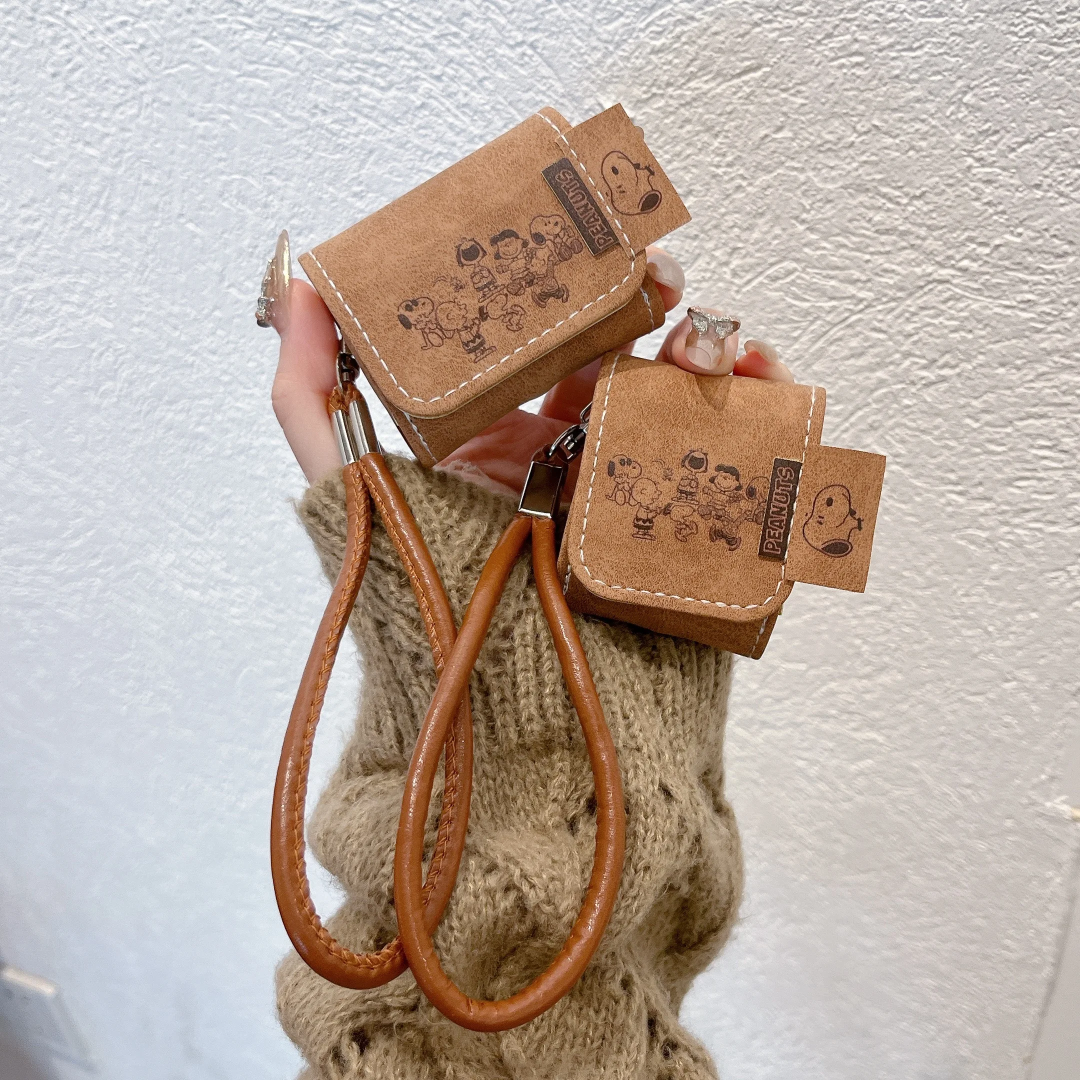 Cute Cartoon Snoopy Wireless Headset Protective Cover for AirPods 1 2 3 Pro Pro2 AirPods 4 Convenient Carrying