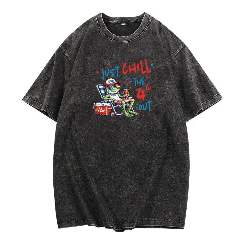 

Just Chill The 4th Out Frog T-Shirt Funny USA Flag Independence Day Graphic Tee Summer Vacation Holiday Humor Washed Top Men
