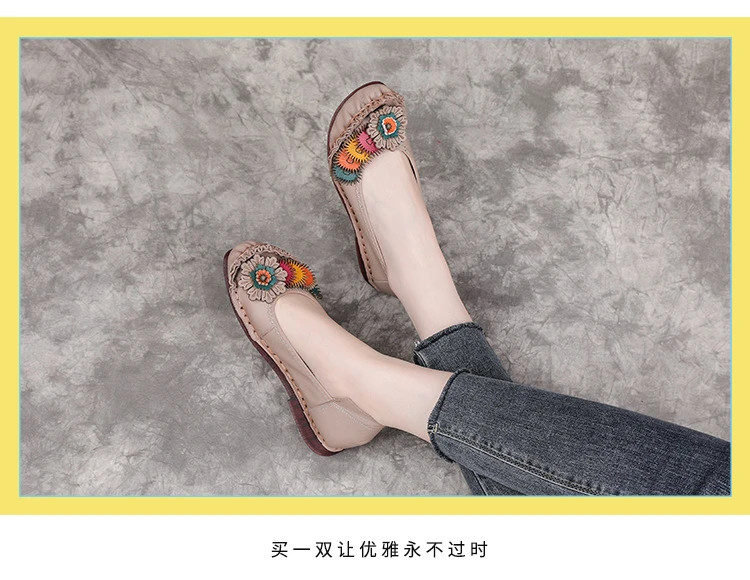Neue handgefertigte Ballerinas aus echtem Leder für Damen mit Blumenapplikation, ethnische flache Schuhe für Damen, Vintage-Slip-On-Flats, Damen-Mokassins – Detail 11