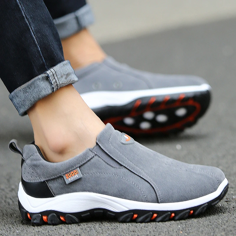 Mens Sneakers Slip on Outdoor Walking Shoes Fashion Flats Shock-absorbing Loafers Man Casual Sports Shoes Plus Size