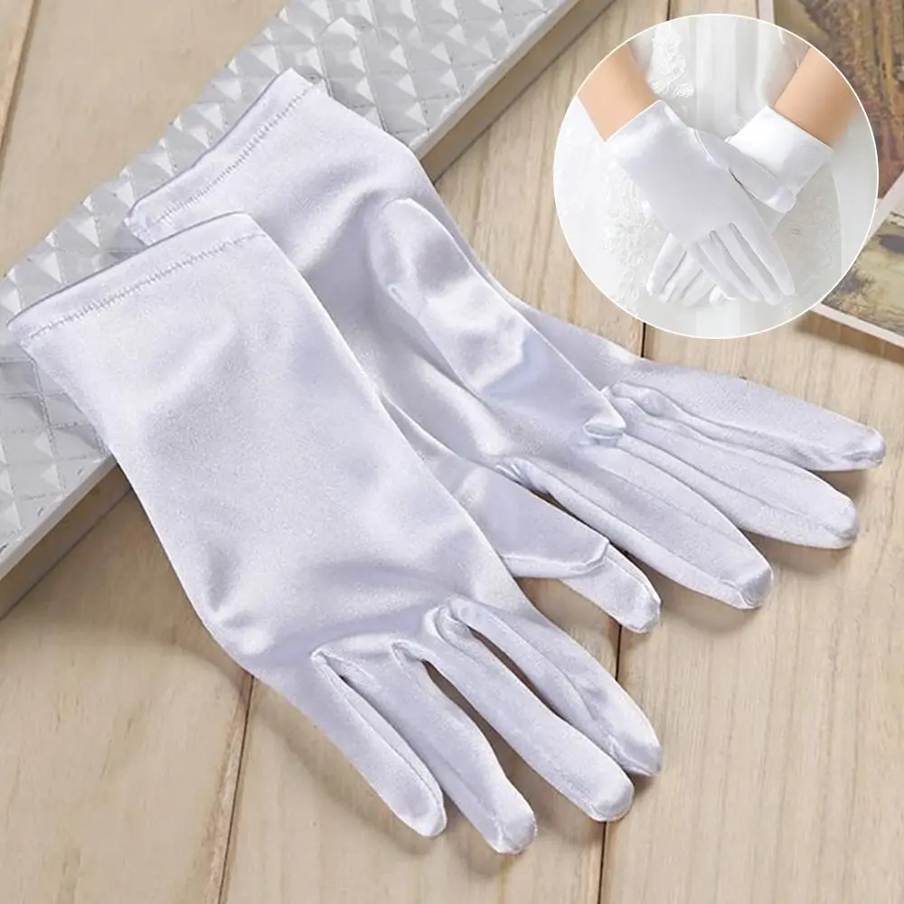 

Elegant White Children's Wedding Gloves Short Glossy Satin Lace Gloves Elastic Etiquette Dress Gloves Festival