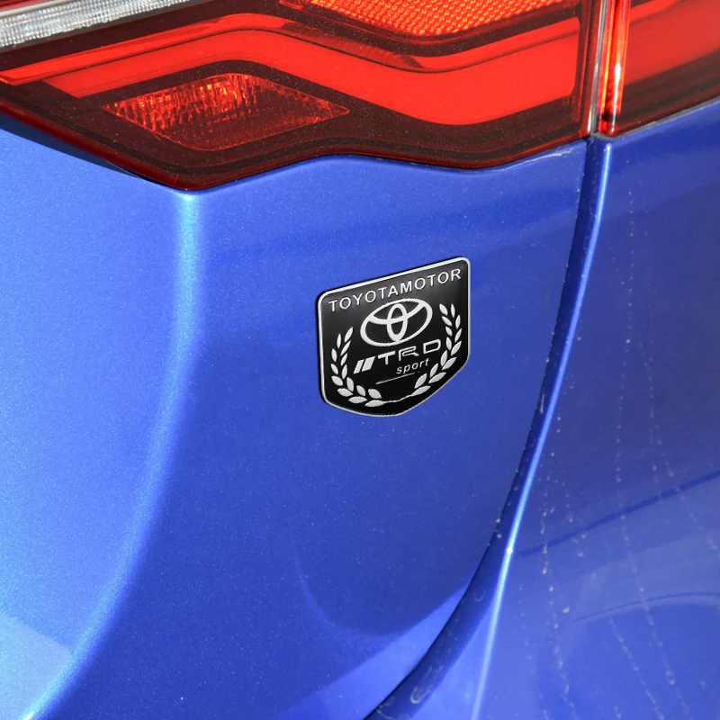الألومنيوم جسم السيارة ملصقات جانبية درابزين جذع ديكور شارة مائي لتويوتا TRD كامري RAV4 لاند كورولا ليفين 86 يارس أيجو هايلكس