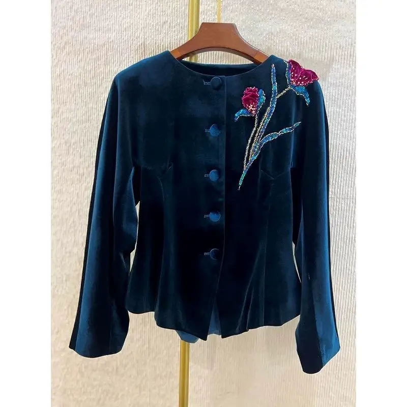 New Chinese Style National Style Velvet Jacket for Women Autumn Temperament Three-dimensional Flower Design Long-sleeved Top