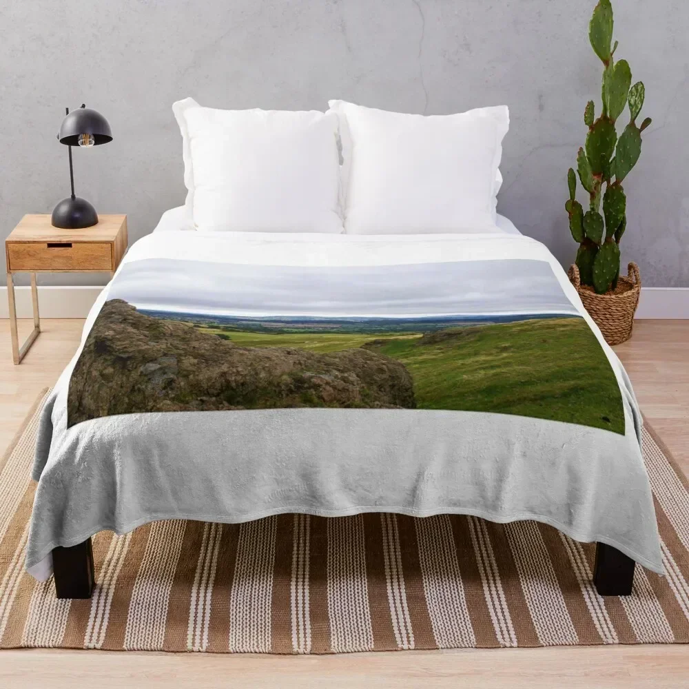 

View from the Battle Stones on Willstone Hill Throw Blanket Elegant Warm Throw Blanket for Hotel Home