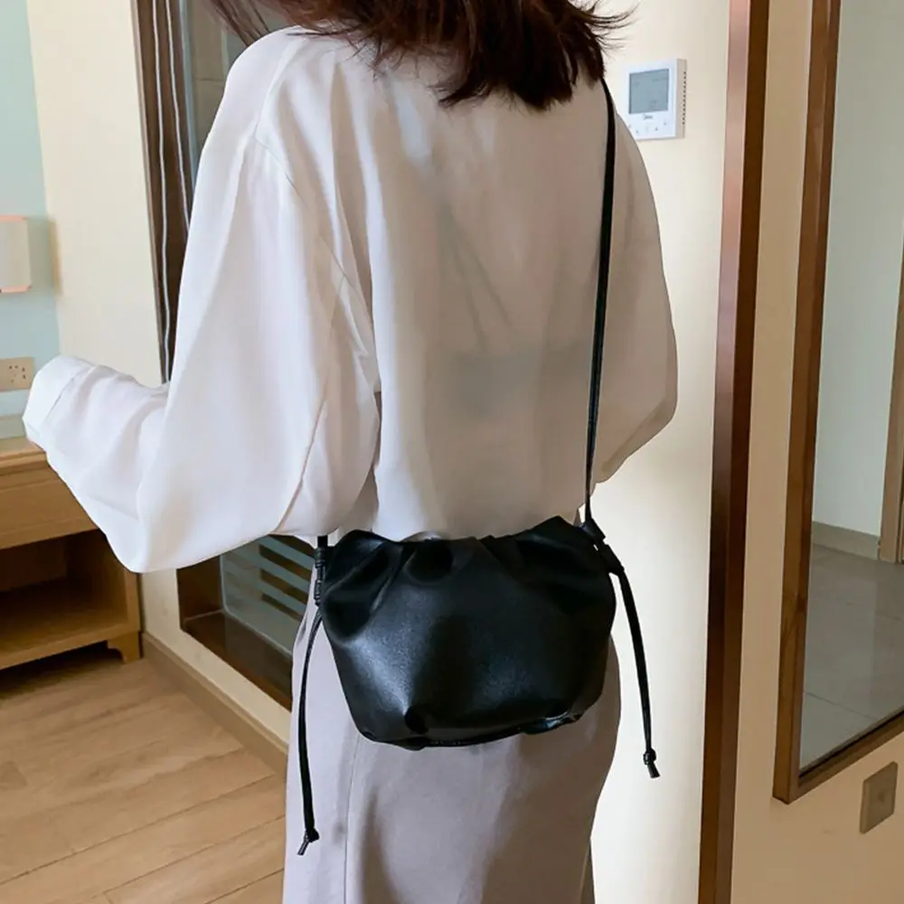 

Portable Retro Purse Outdoor Handbag All-match Korean Style Bag Crossbody Phone Bag Women's Shoulder Bag Very Peri Bag