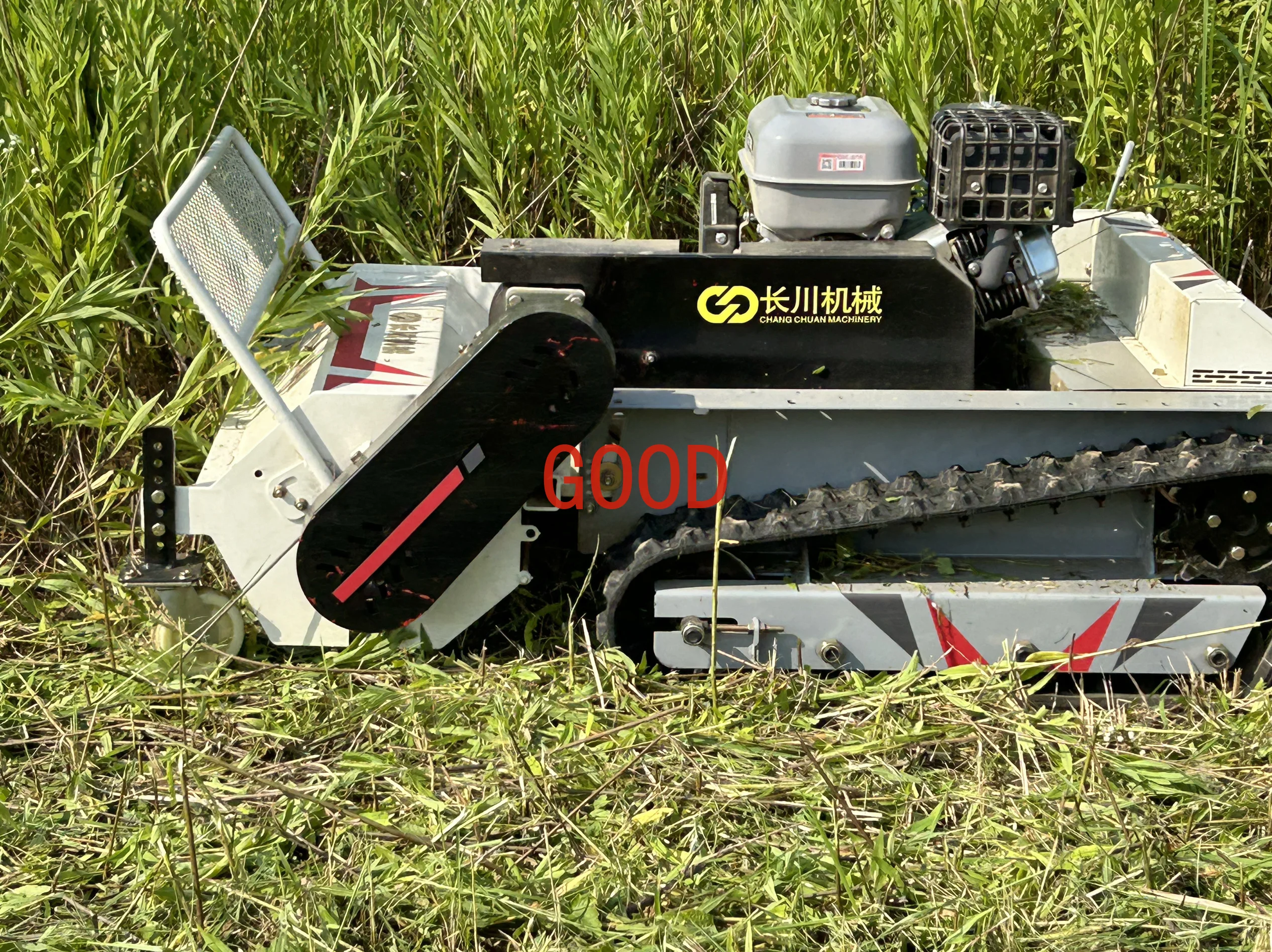 New Crawler Remote Control Mower Oil-Electric Hybrid Orchard