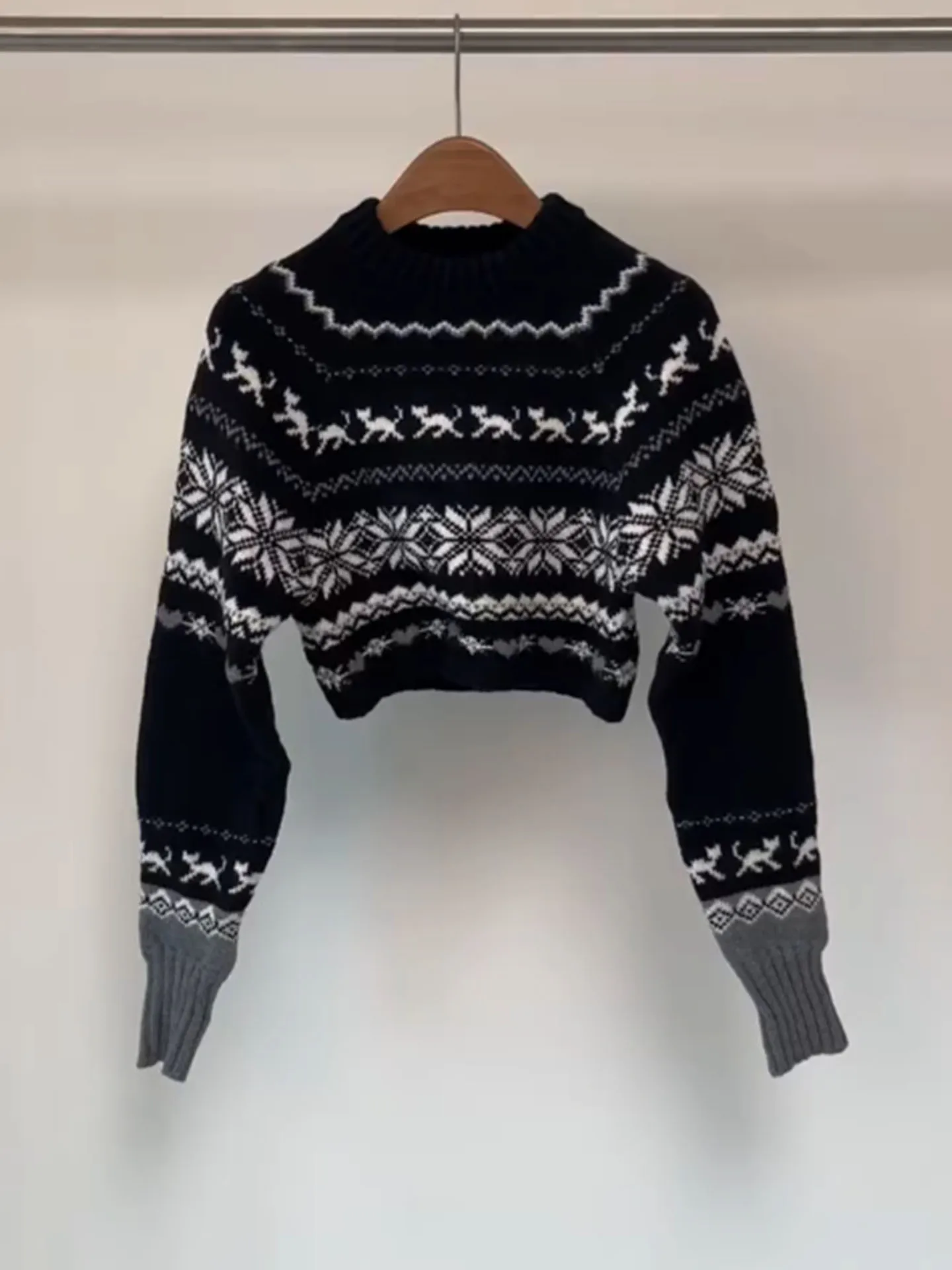 

Ретро-свитер вязаный женский с круглым вырезом, модный повседневный дизайн, весна 2026, с длинным рукавом