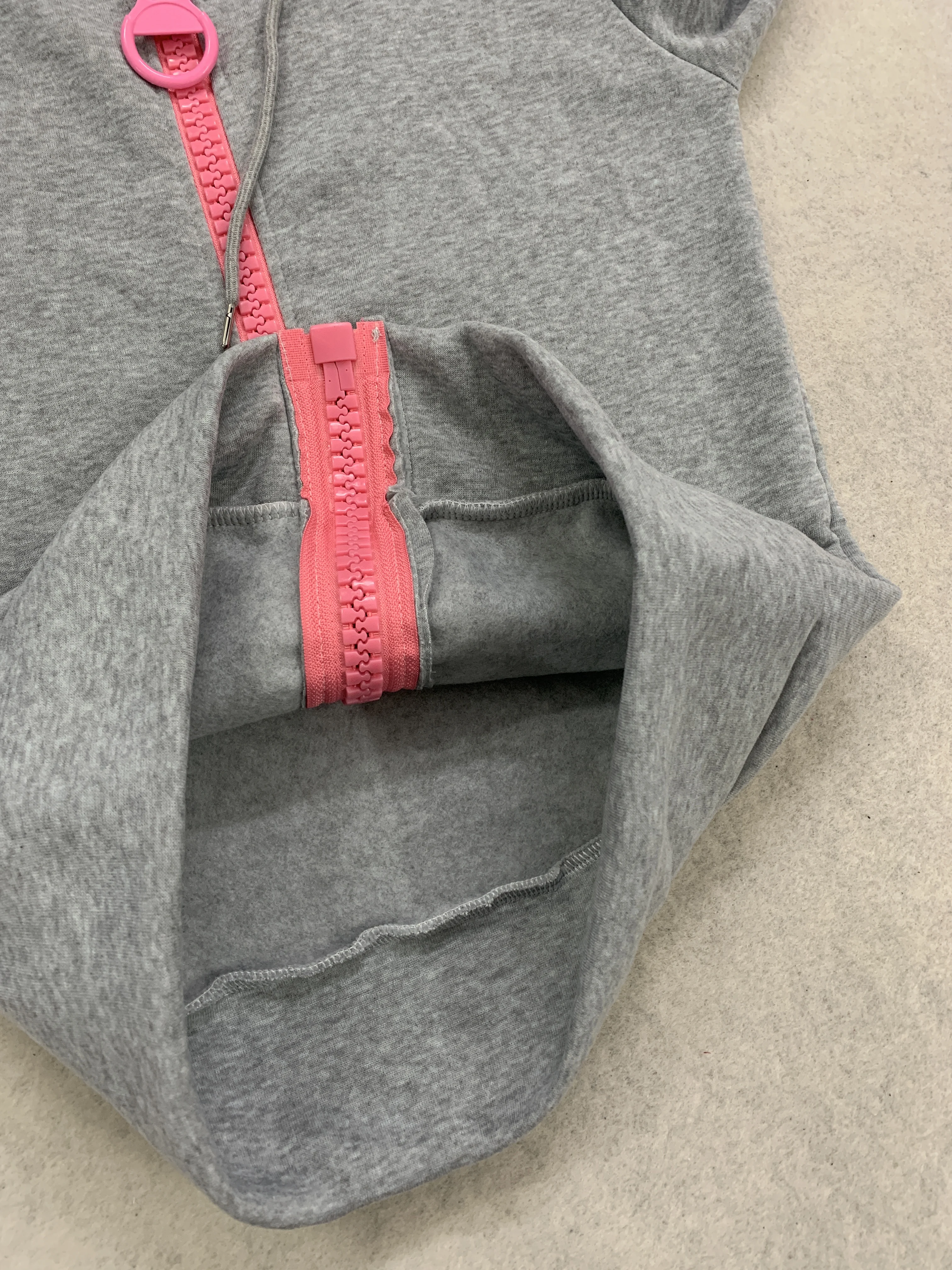 Y2K Gothic Einfarbiger Großer Reißverschluss-Hoodie Slim Fit Vollreißverschluss-Kapuzenpullover mit Übergroßem Reißverschluss Streetwear Unisex ﻿ – Detail 14