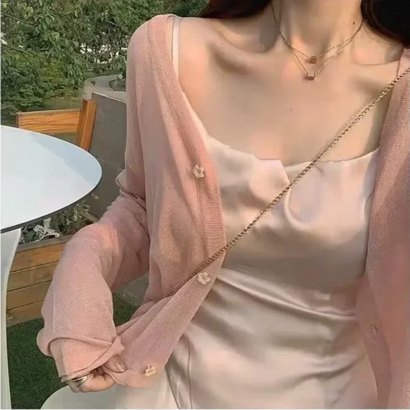 Rosa moda jaqueta de malha verão e menina manga cheia com decote em v fino curto recortado cardigan novo doce bonito sólido feminino tshirts 2023