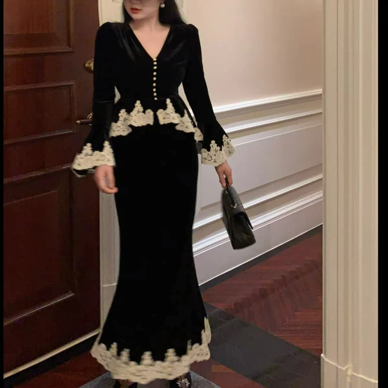 

Осень/зима 2026, новая мода во французском стиле, бархатное кружево в стиле пэчворк, комплект больших размеров, утягивающий топ, платье «рыбий хвост», комплект из двух предметов