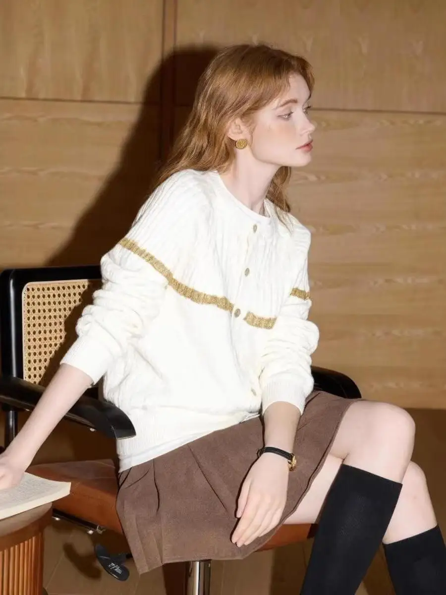 superbe-pull-tricote-blanc-anti-age-unique-motif-floral-polyvalent-cache-oreilles-tendance-chauffe-cou-pour-l'automne-et-l'hiver