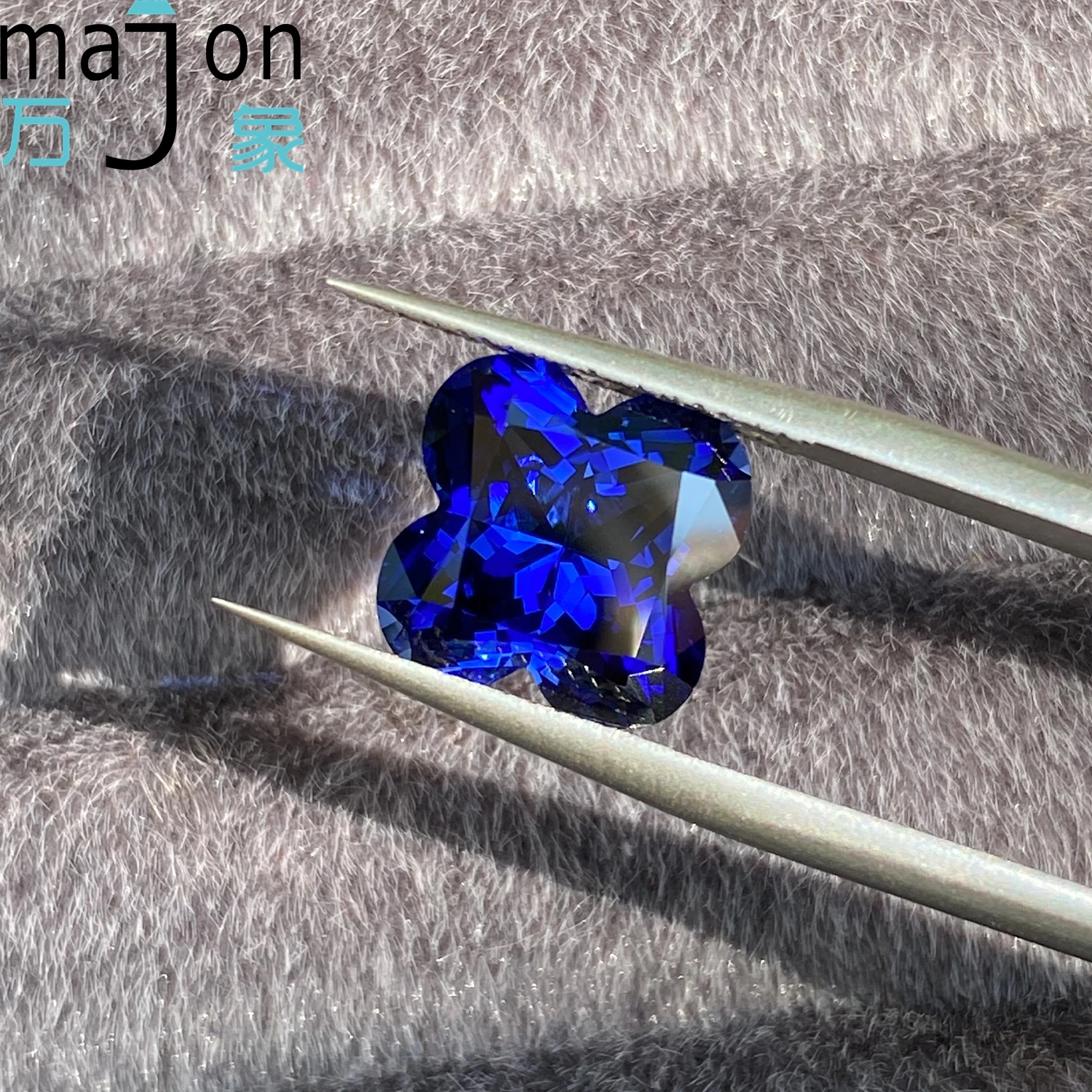 

New Hand-cutting Lab Grown Sapphire Four Cornered Plum Shape Gemstone for Charms Advanced Jewelry Making Materials DIY