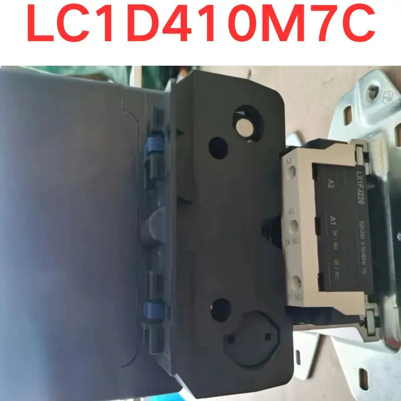 Second-hand test OK  LC1D410M7C AC contactor 220V