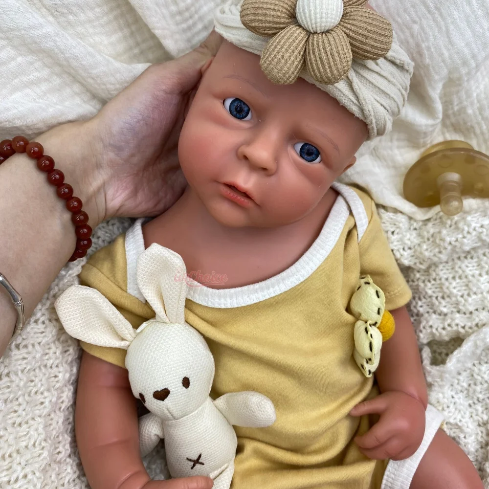 50cm 3D Skin Tone Lifelike Silicone Newborn Girl Weighted Reborn Doll Comfort Companion Keepsake Gift For Emotional Support