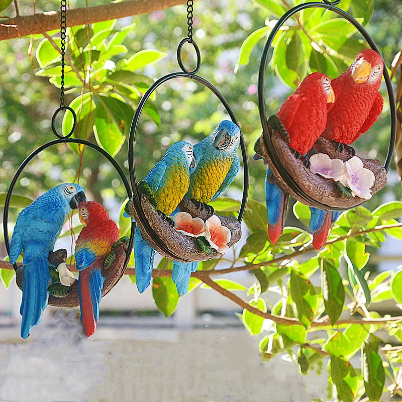 Creative Resin Parrot Hang On Tree Outdoor Garden Decoration Statue Animal Sculpture For Home Office Room Garden Decor Ornament