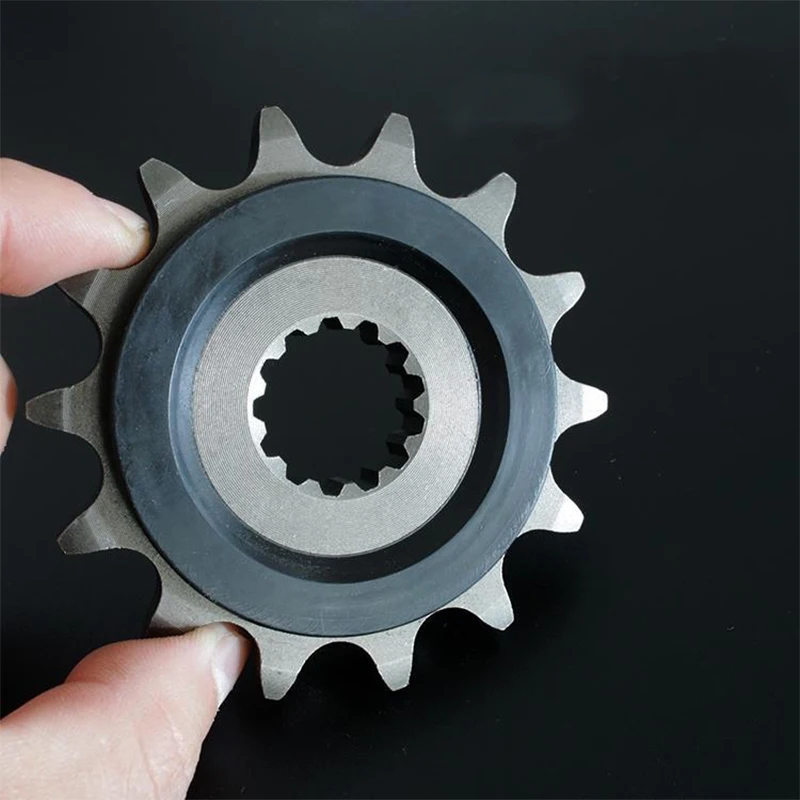 1Pcs 20CrMnTi Silent 14T 15T Front Sprocket for GW250 GSX250R DL250 Motorcycle Bike