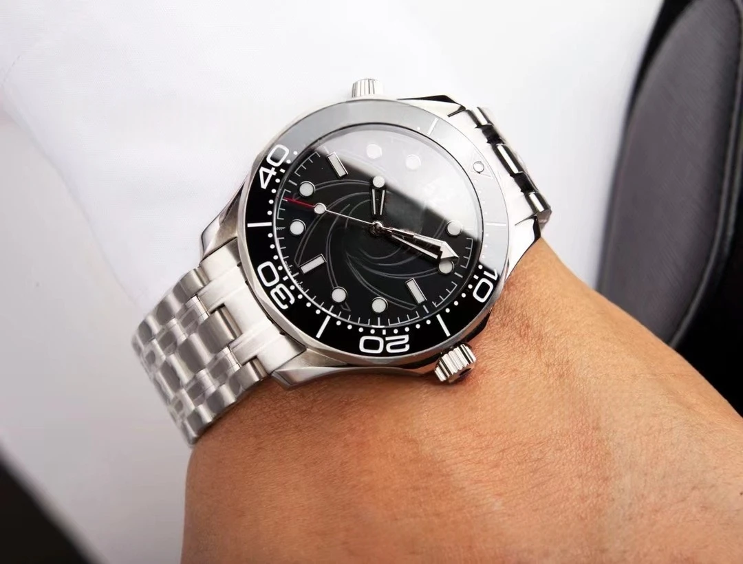 Мужские автоматические механические часы 40 мм с сапфировым стеклом, водонепроницаемым календарем из нержавеющей стали