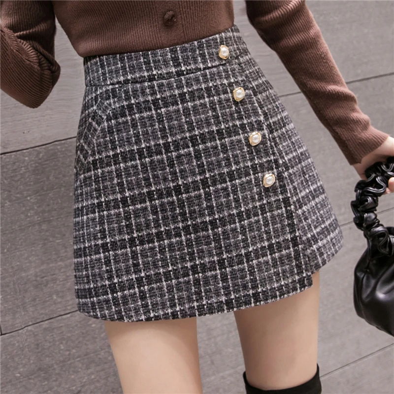 

2024 New Fashion Tweed Plaid Shorts Skirts Womens Autumn Winter Single Breasted High Waist Woolen Shorts Woman Casual Culottes