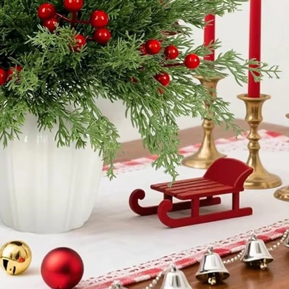 

50Pcs Artificial Plants Holly Little Red Fruit New Year Christmas Tree Home Room Decor Wedding Exquistic Shooting Diy Gift Props