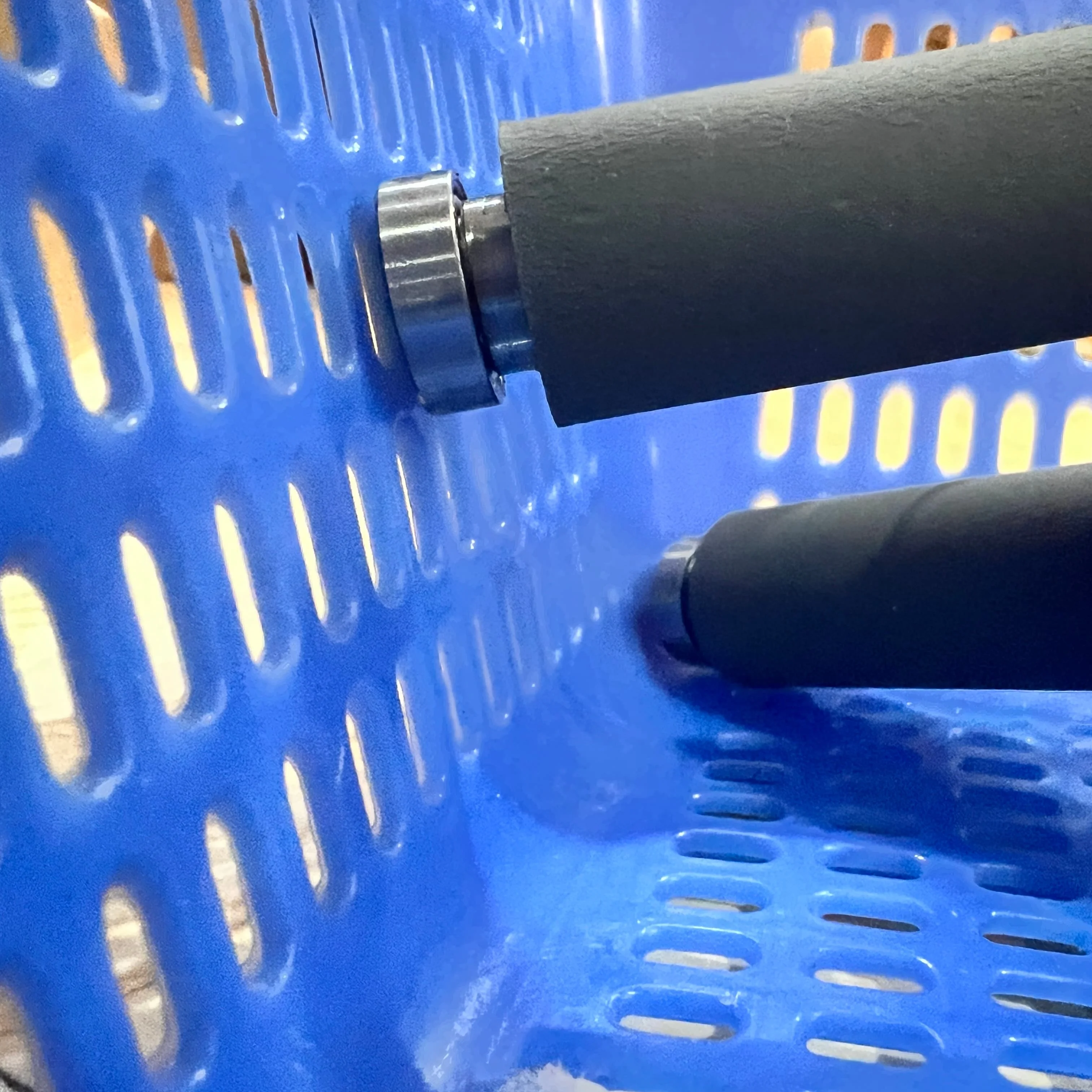 

Прижимной ролик RV A4 в классическом стиле 023-75120 Для использования в Riso RZ 200 220 300 310 EZ 200 220 300 Запасные части для дубликатора