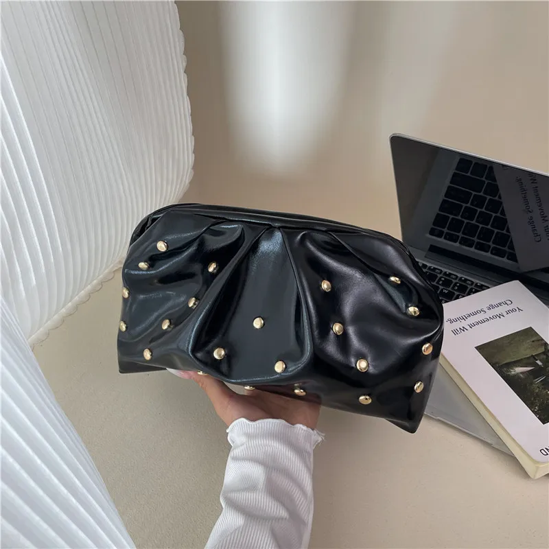 بسيطة تنوعا كليب مساء حقائب اليد للنساء بلون برشام مطوي تصميم السيدات مخلب الإناث لينة بولي Pu محفظة جلدية