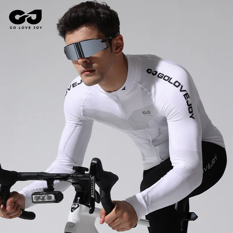 Рисунок 3 - Велосипедные костюмы с длинными рукавами