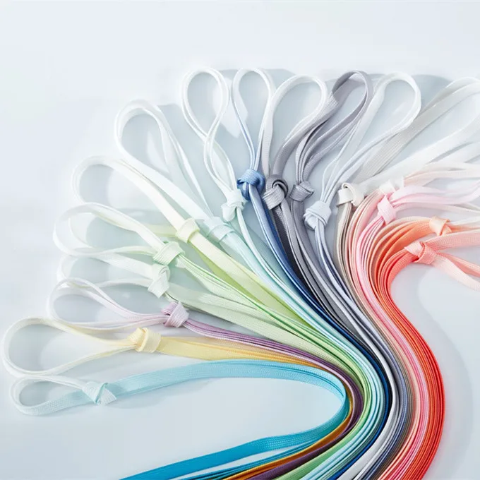 

Холщовые туфли с градиентными шнурками, прозрачные двухслойные плоские ремешки, градиентные шнурки ярких цветов.