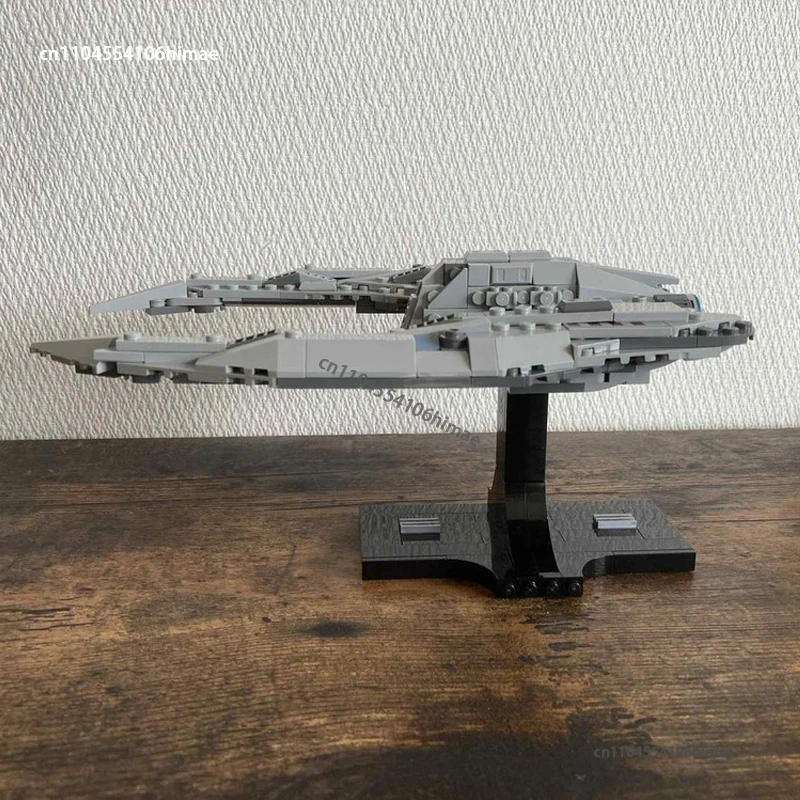 

NEW Battlestar Galactica Cylon Raider 2004 Building Block Model DIY Spaceship Military Sci-fi Movie Assembly Brick Kids Toy Gift