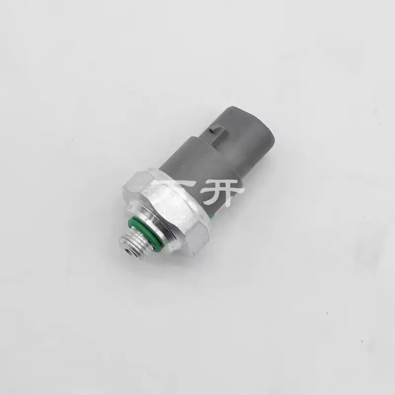 

Air conditioning pressure sensor to Maxus V80 G10 pressure switch