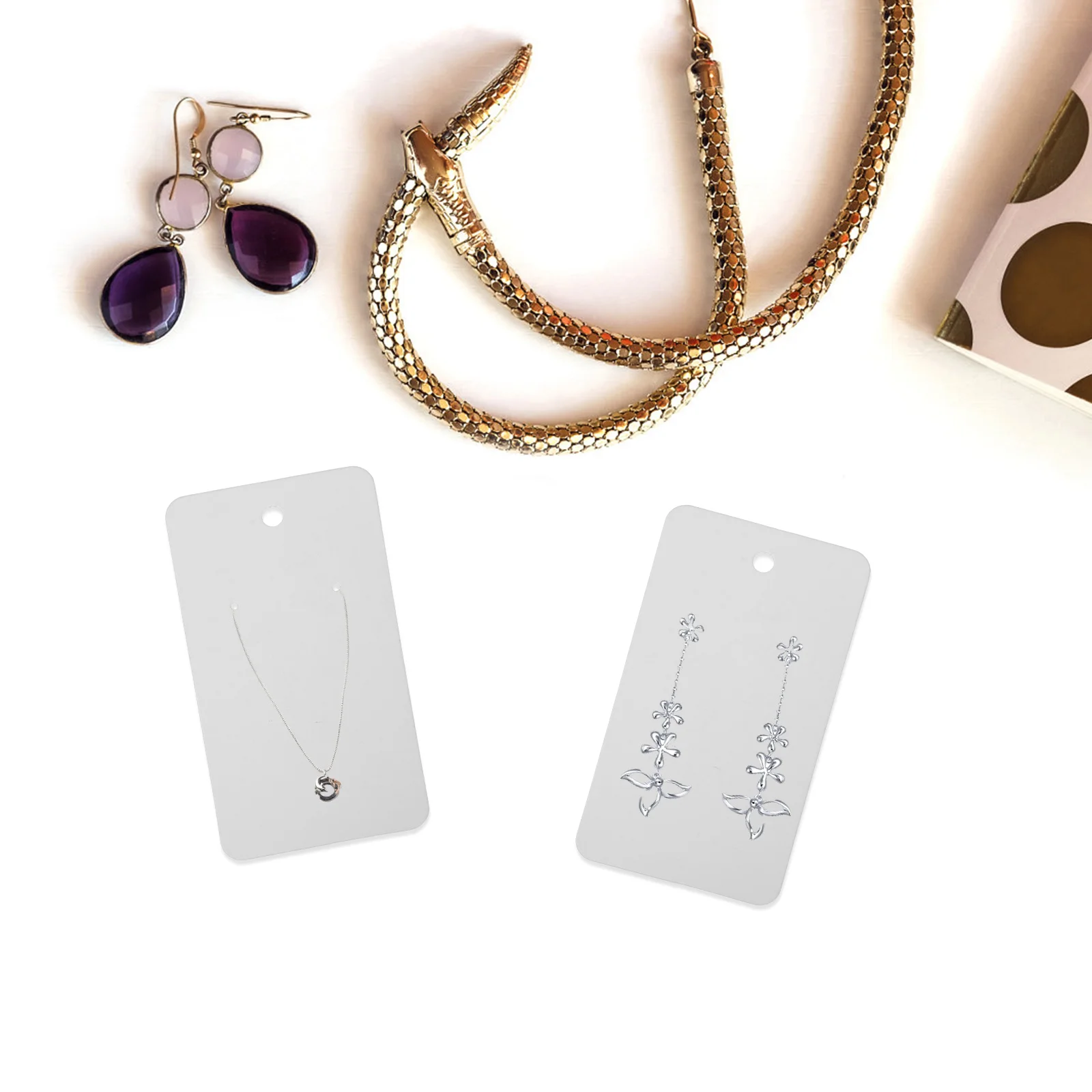 100 قطعة بطاقات عرض قلادة القرط مع 100 أكياس حاملي بطاقات المجوهرات لبيع التعبئة والتغليف كرافت العلامات سوار عرض مجموعة