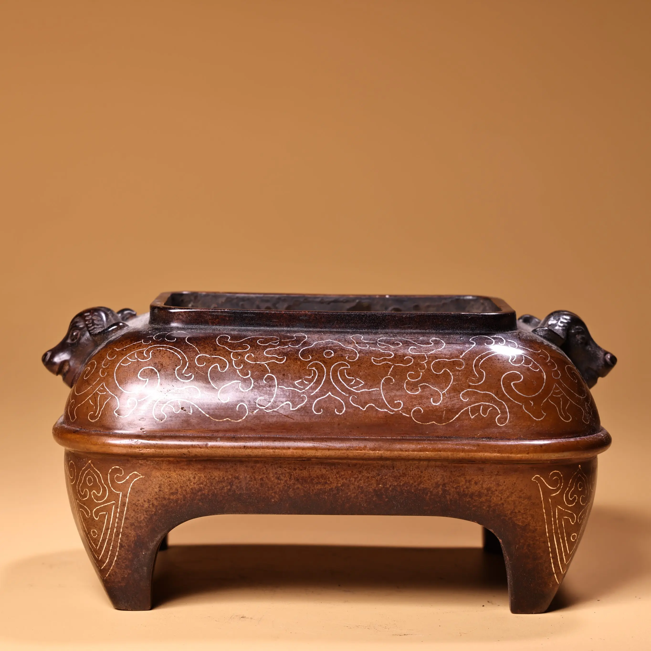 

7"Tibetan Temple Collection Old Purple Bronze Gilded High Relief Mosaic Silver Wire Pattern Cow Head Ear Square Incense Burner