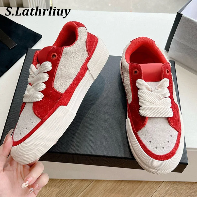 

Unisex Thick Bottom Lace Up Breathable Sneakers Patchwork Mixed Color Flat Board Shoes Spring Autumn Fashion Casual Shoes 2024