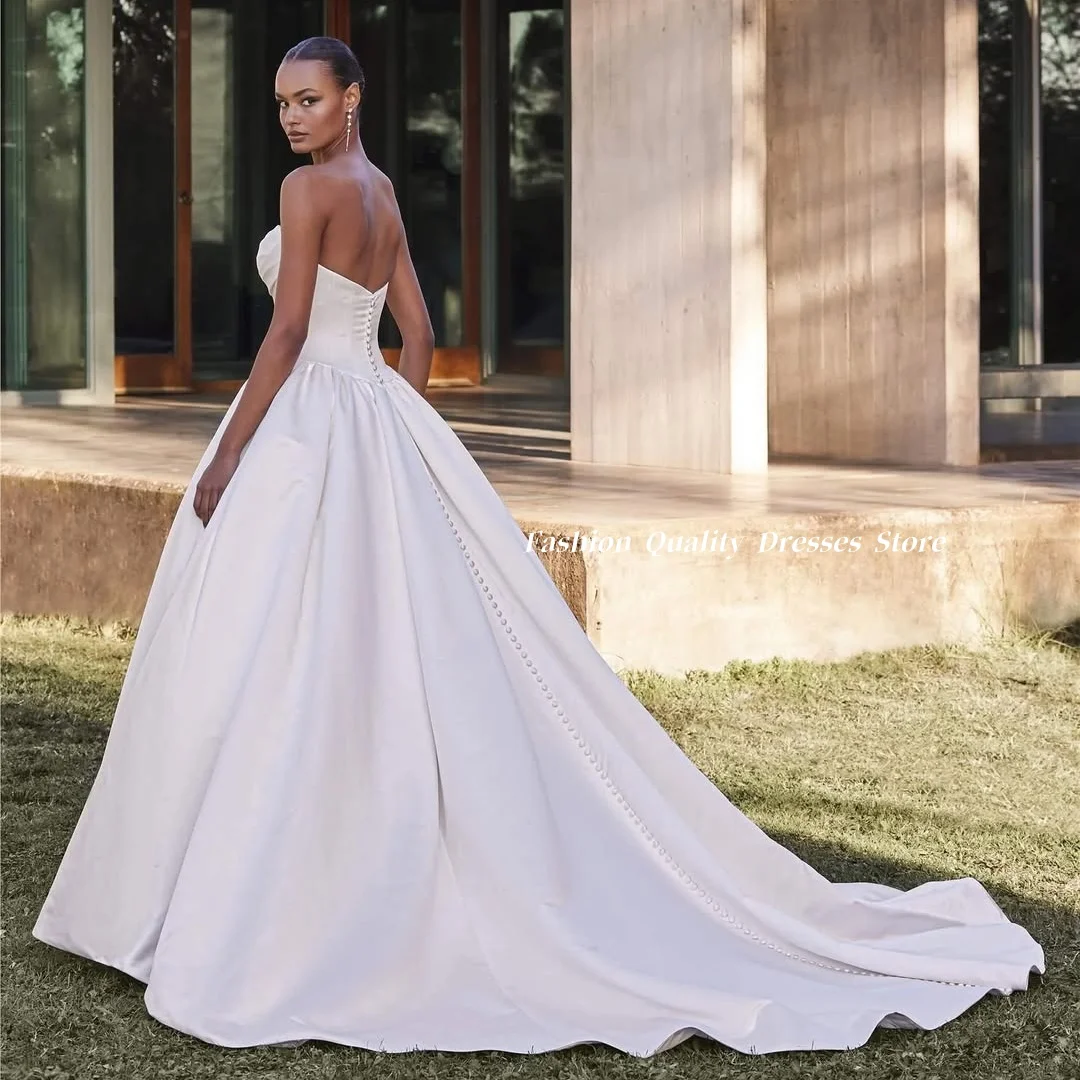 Wedding Dresses Ivory Satin Strapless Bride Gown Fold Bust Corset Waist Pockets Beaded Back Long Train Wedding Gown Customized