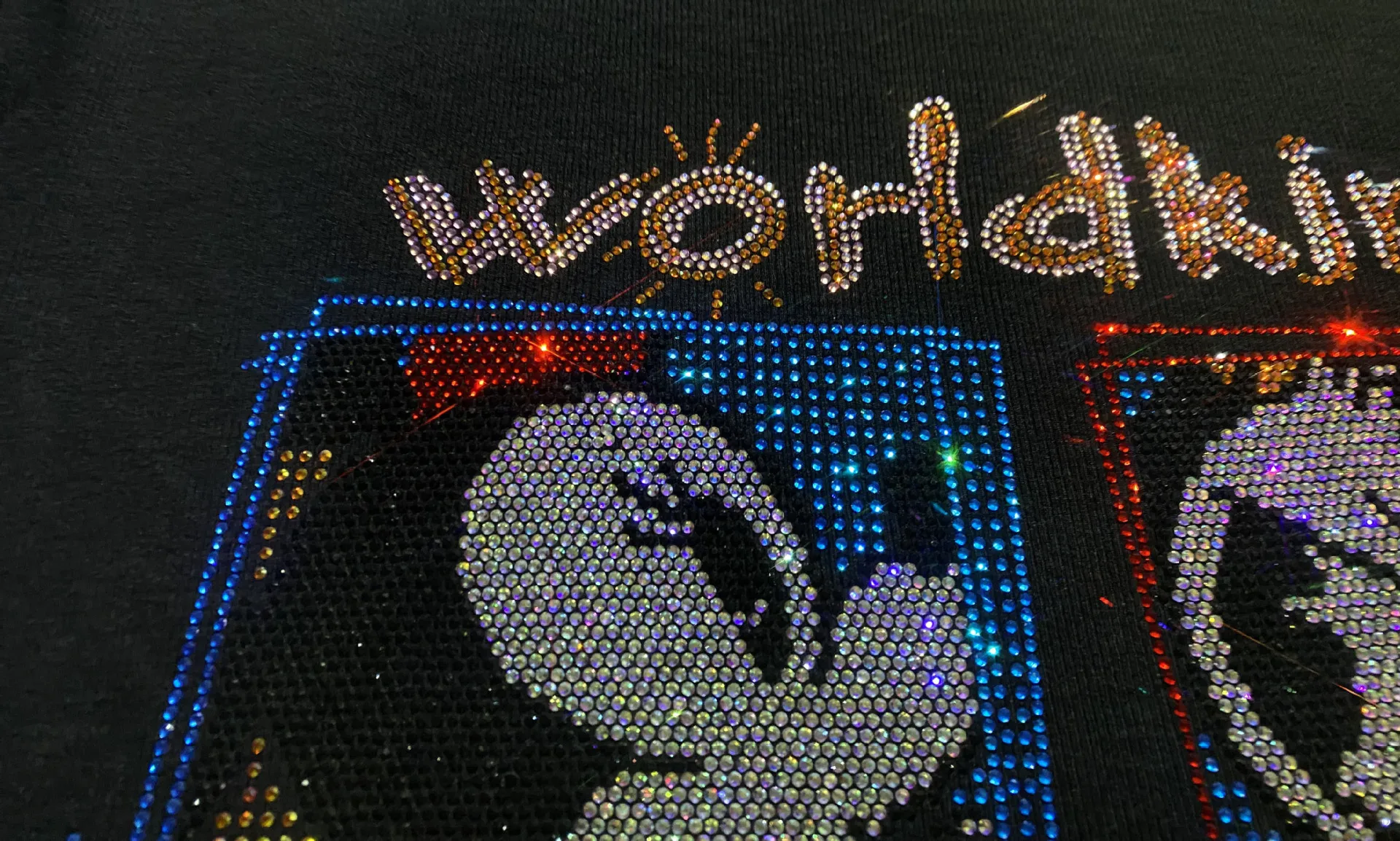 أسود اللون س الرقبة حجر الراين قاع قميص الخريف الشتاء يمكن ارتداؤها خارج طويلة الأكمام الطبقة الداخلية الراقية التخسيس الأعلى تيز