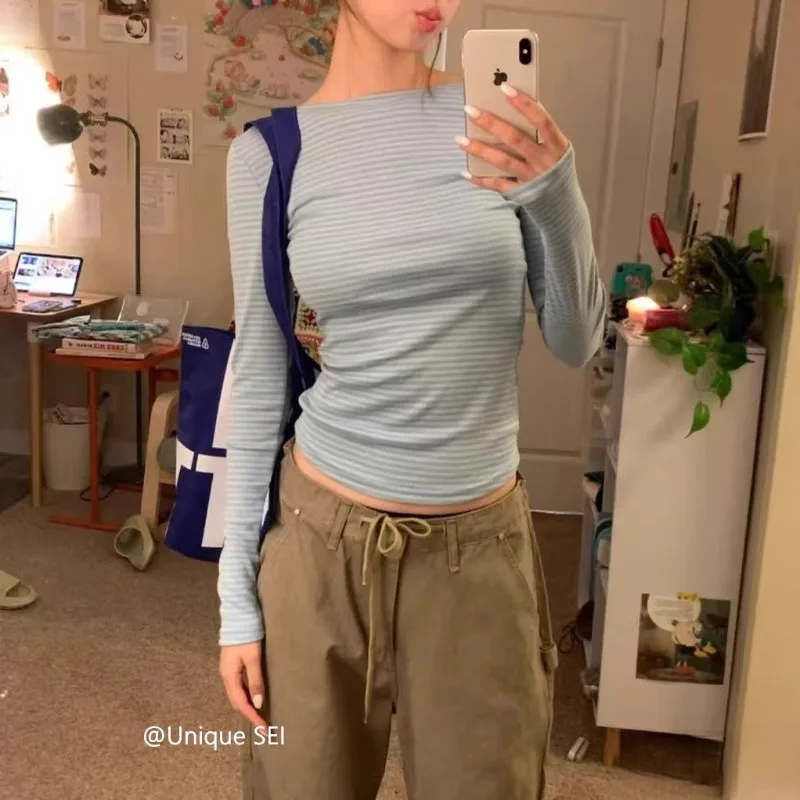

O-neck Contrast Color Striped Slim Long-sleeved T-shirt Women 2026 Spring New Korean Streetwear Fashionable All-match Tops