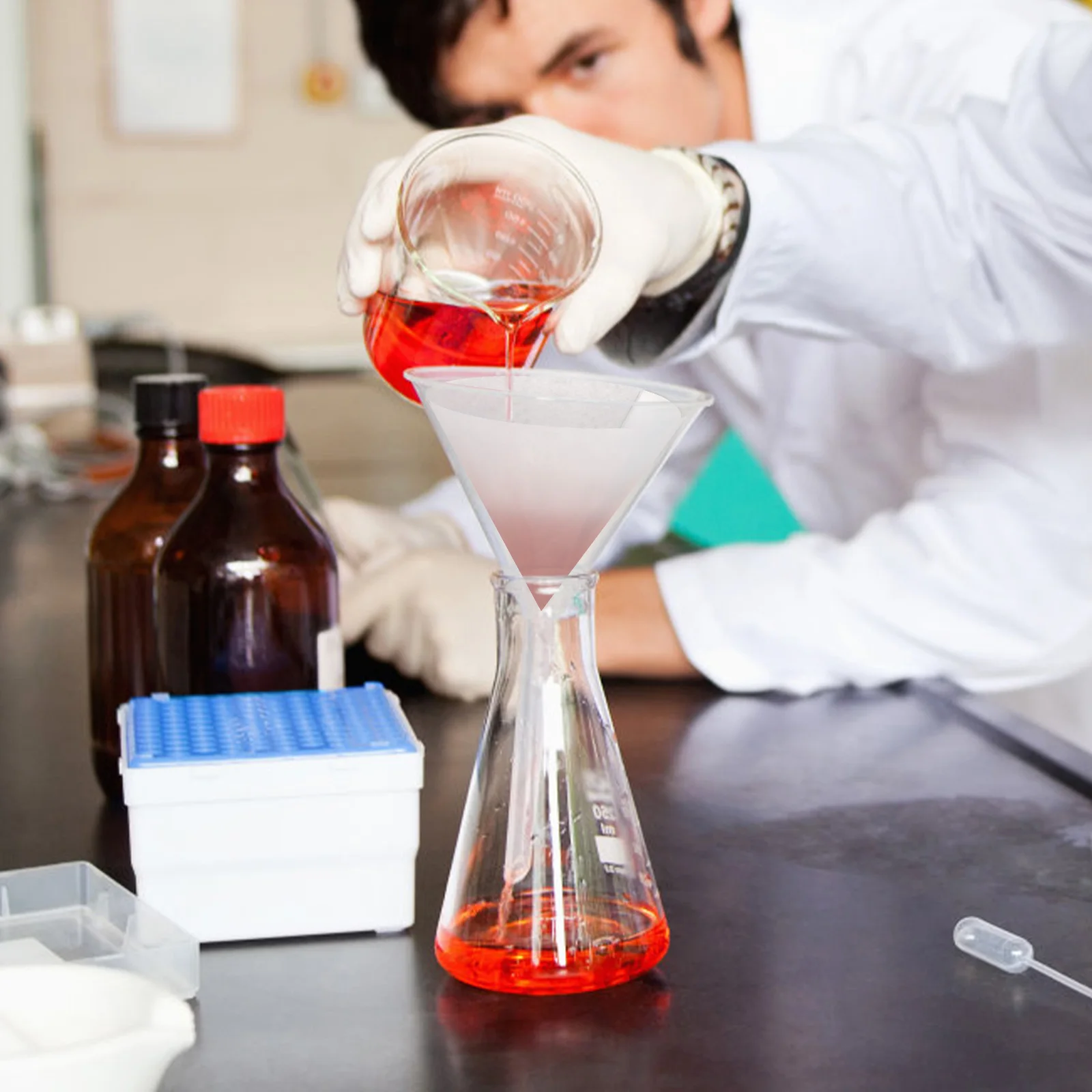 

100Pcs 7Cm Filter Paper Discs Qualitative Medium Flow with High Particle Retention for Science Lab Applications