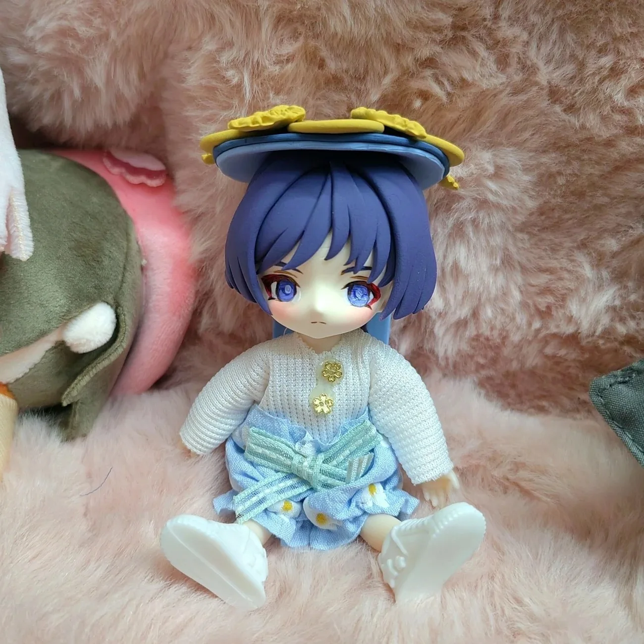 دمية جينشين إمباكت كينيشي المتناثرة فانينا ناتا خفيفة للغاية من الطين المنقولة ديكور تنكري