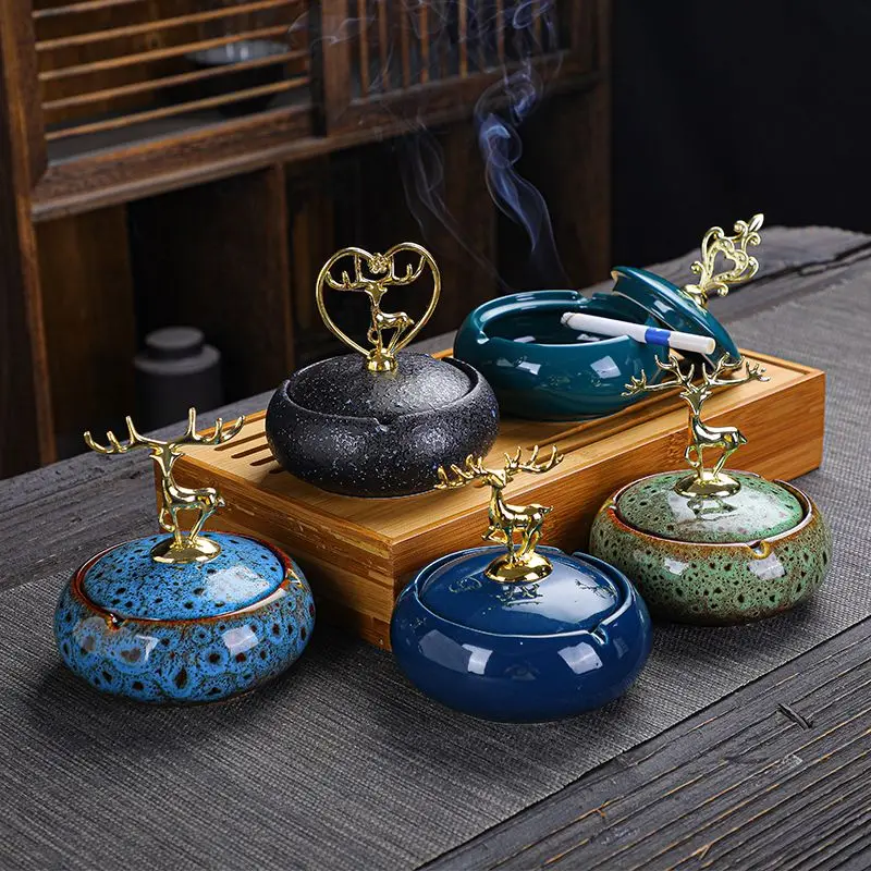 Creative Ceramic Ashtray with Cover Anti-fly Ash Anti-smoke Decoration Household Ashtray Living Room Decoration Accessories