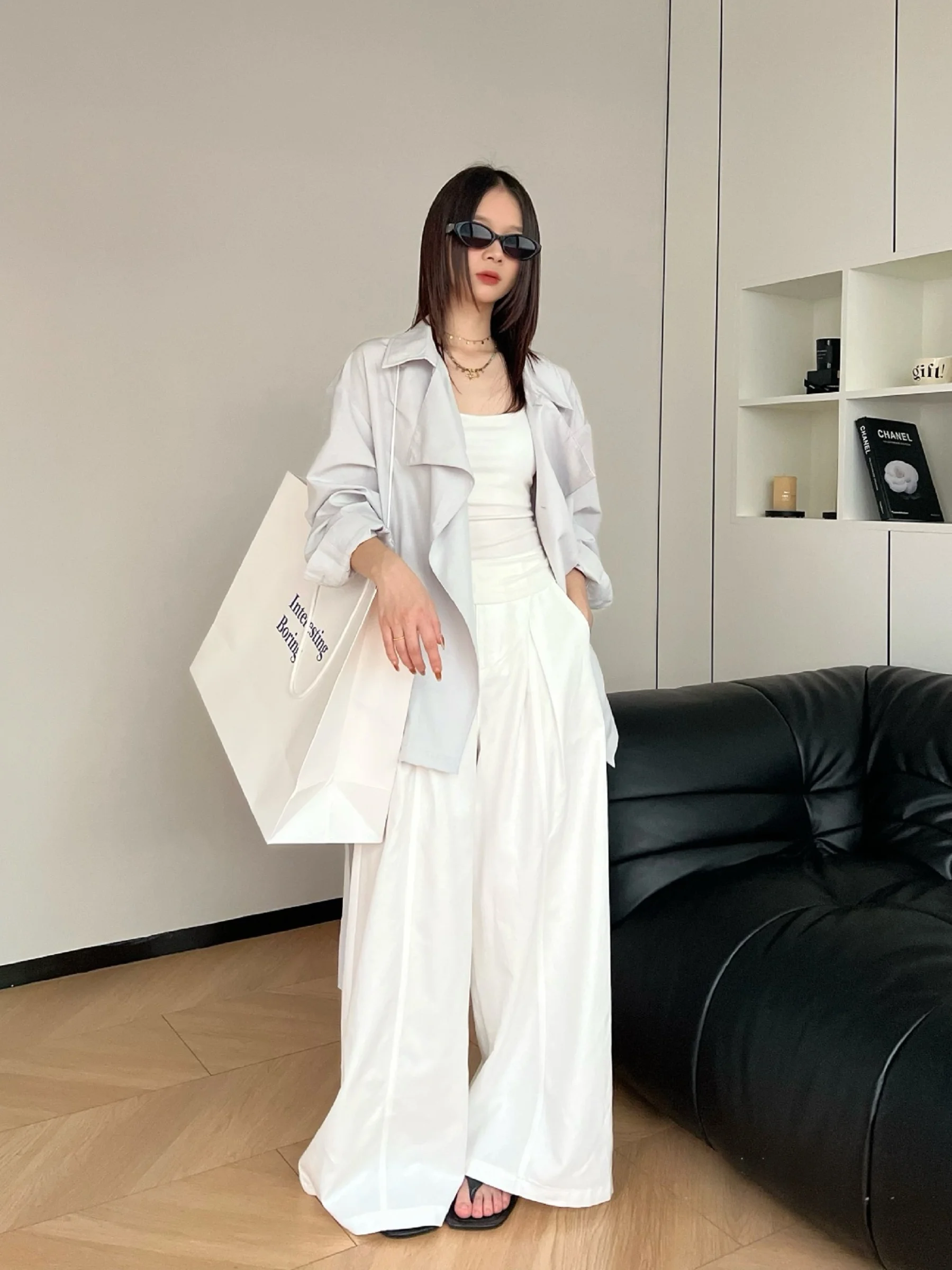 

Женская блузка с асимметричным подолом, весенняя коллекция, с большим воротником на завязках, свободного кроя, стройнящая, уникальный дизайн, верхняя одежда