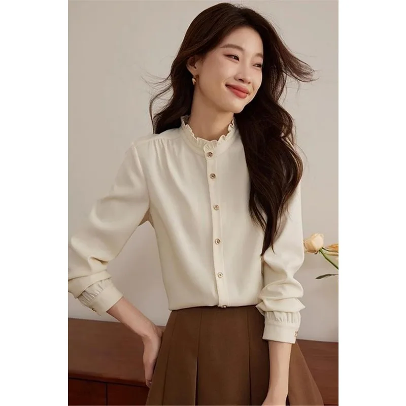 Gebürstetes Hemd im französischen Hofstil für Damen im Herbst und Winter mit Stehkragen-Ohrring-Design und langärmeligem, elegantem Oberteil