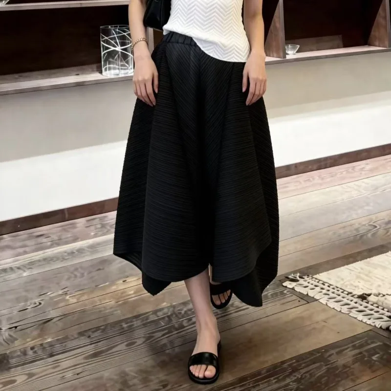  Pleated Pants 2026 Summer New Irregular Design Elastic Waist Simple Solid Color Fashion Women's Eight-Point Flared Pants