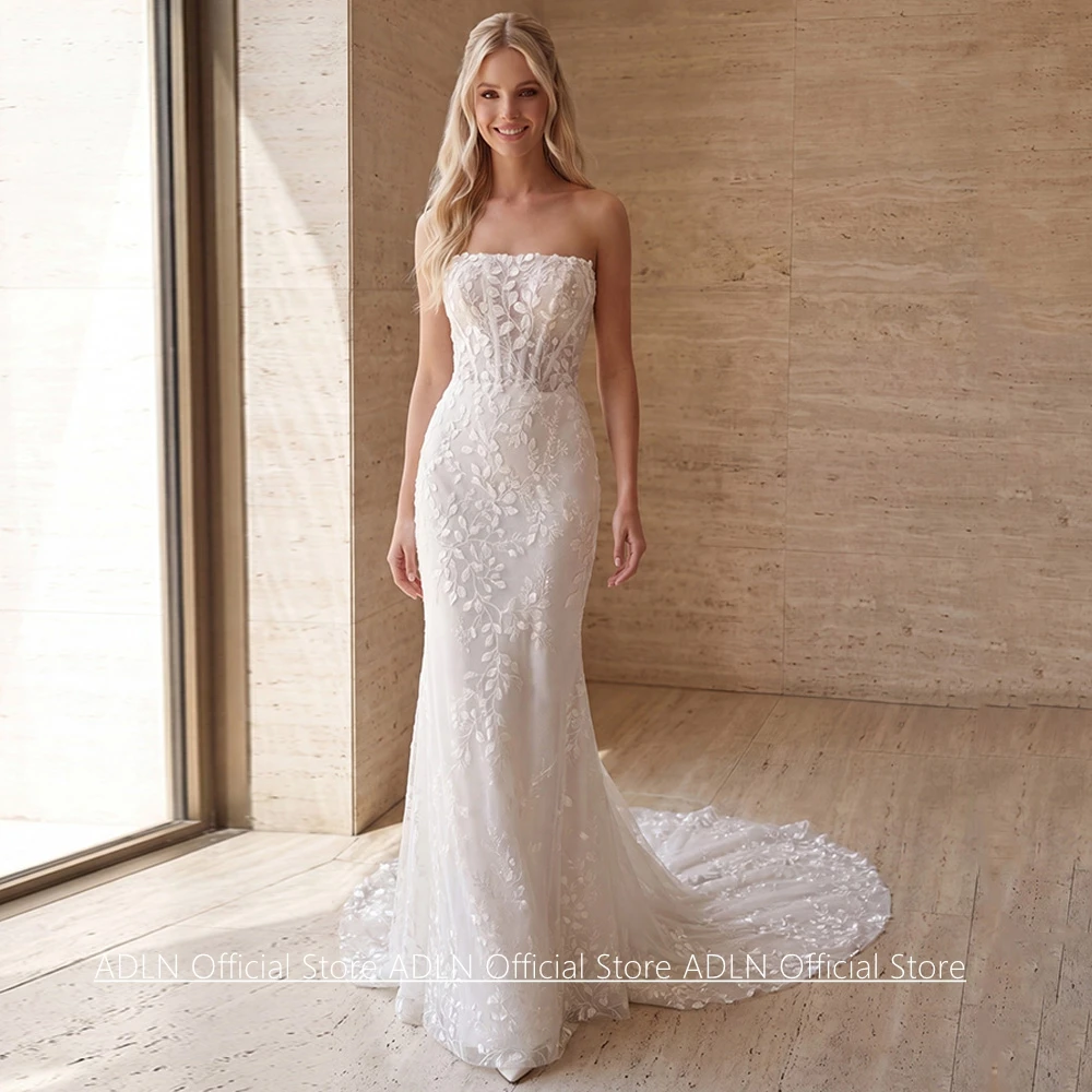 New Lace Wedding Dresses Mermaid Bridal Gown Customized Strapless Sleeveless See Through Sweep Train Corset Bridal Dresses