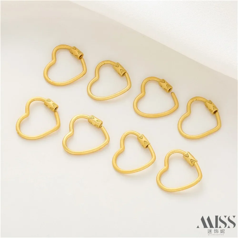Oro sabbia Oro opaco Colore 18k Fibbia a forma di cuore Fibbia di collegamento Accessori fai da te Fibbia di coda Bracciale collana fatto a mano