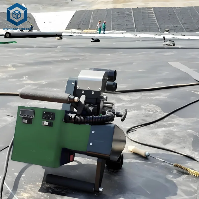 Professional Geomembrane Welder HDPE Liner Welding Machine for Geomembrane Seaming Projects