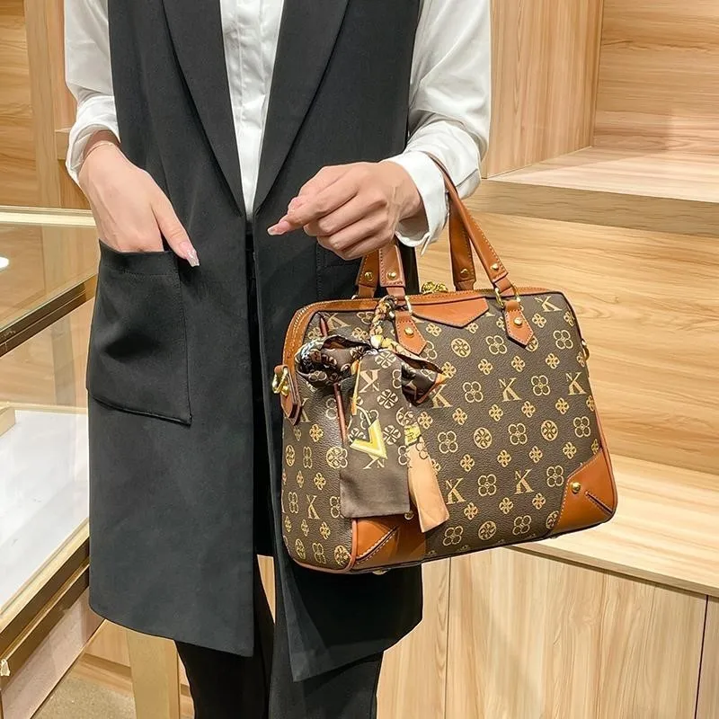 

Women's bag 2025 autumn and winter new high-end large capacity handbag, handheld crossbody bag, travel bag